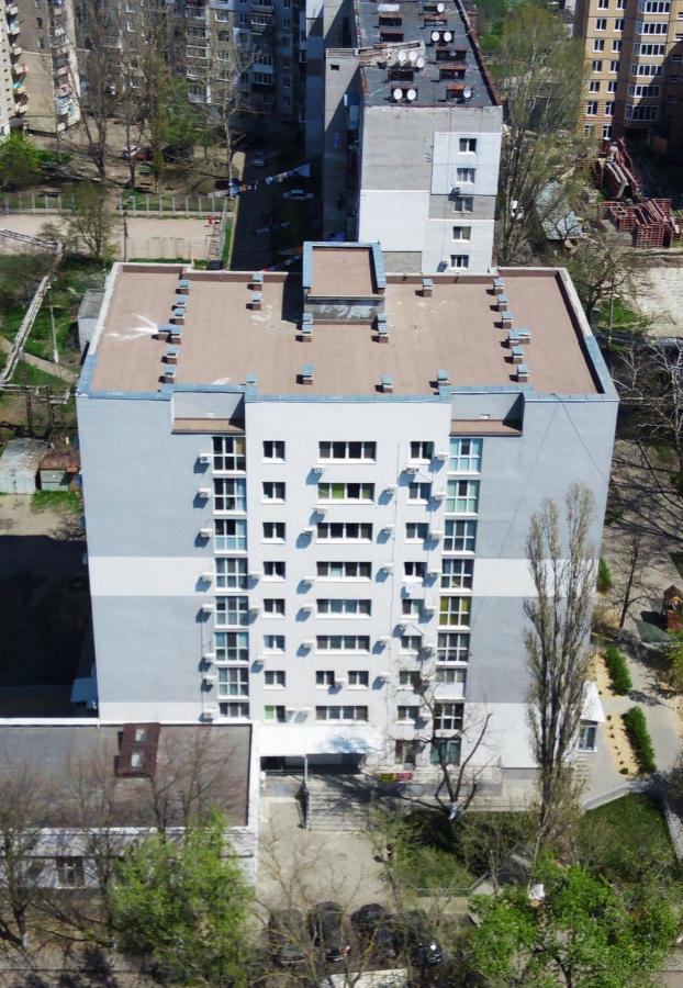 Апартаменты Уютная квартира у моря Одесса Экстерьер фото